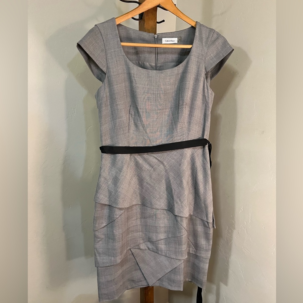 Calvin Klein cap sleeve grey dress